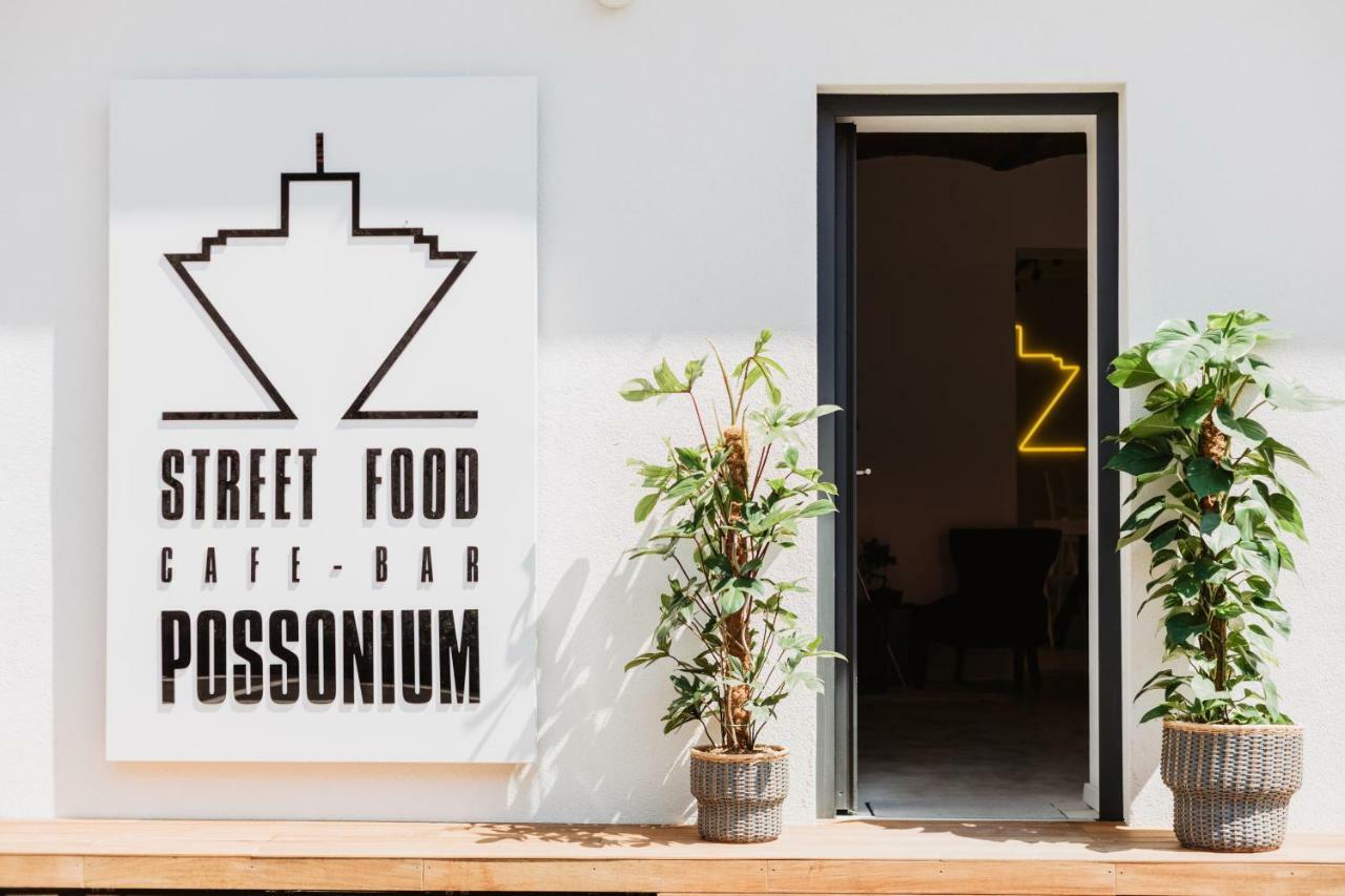 Street Food Possonium Apartments Bratislava Exterior foto